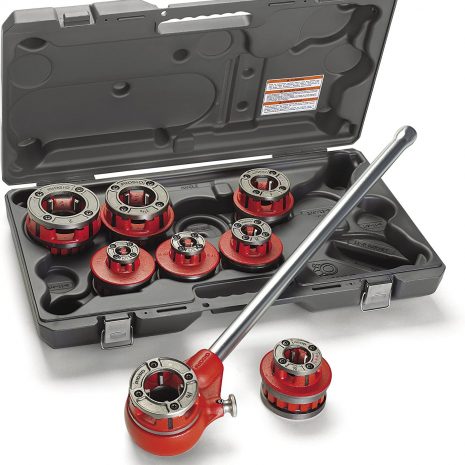Manual ratchet pipe threader
